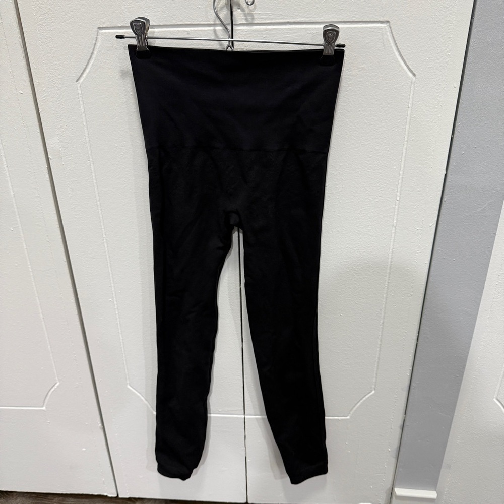 SPANX Black Look at Me Now Seamless Leggings - Picture 5 of 11